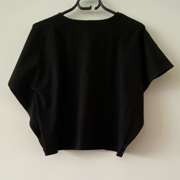 NWOT - Uniqlo Batwing Blouse - Picture 6 of 6
